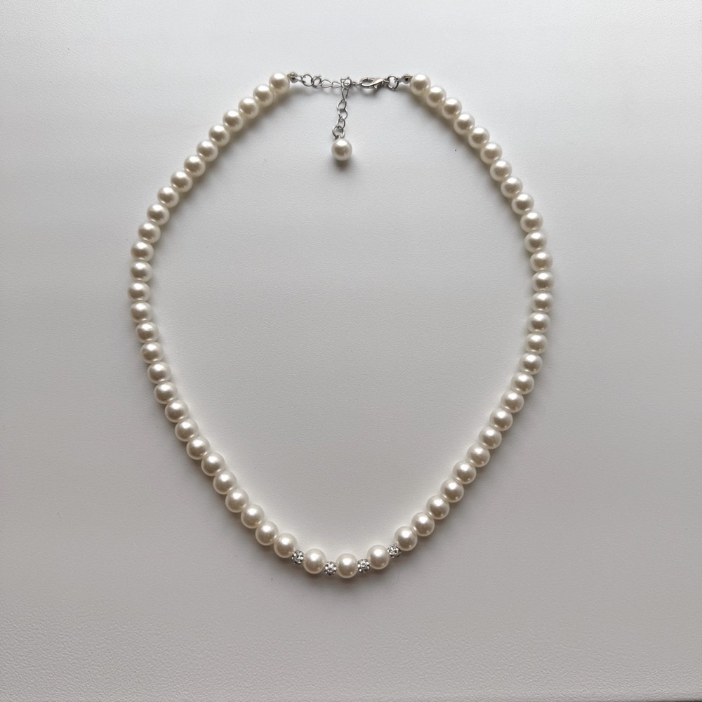 [5x$25] ⭐️ Pearl Fantasy Necklace with Crystal Accents Women’s Jewelry